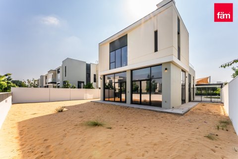 Villa in Al Furjan, Dubai 4 bedrooms, 518.8 sq.m. № 40726 - photo 18
