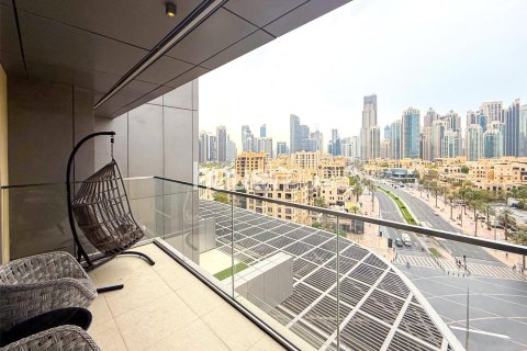 Appartement à Downtown Dubai (Downtown Burj Dubai), Dubai, 3 chambres, 219 m², № 44187 - photo 2