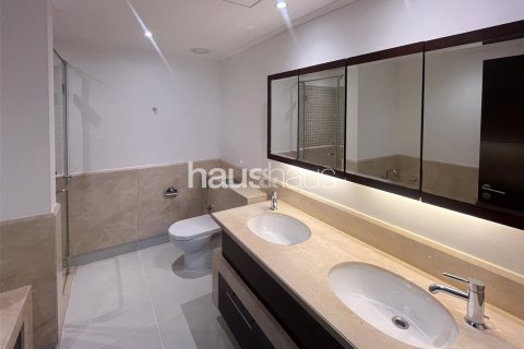 Appartement à South Ridge, Downtown Dubai (Downtown Burj Dubai), Dubai, 2 chambres, 152 m², № 44188 - photo 6