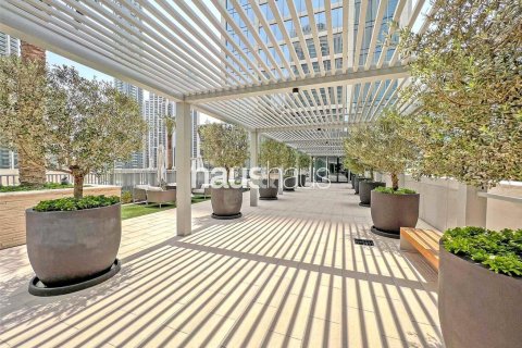 Apartment in Forte, Downtown Dubai (Downtown Burj Dubai), Dubai 2 bedrooms, 102 sq.m. № 44178 - photo 19