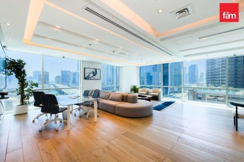 Bureau à Business Bay, Dubai, 244.8 m², № 110856