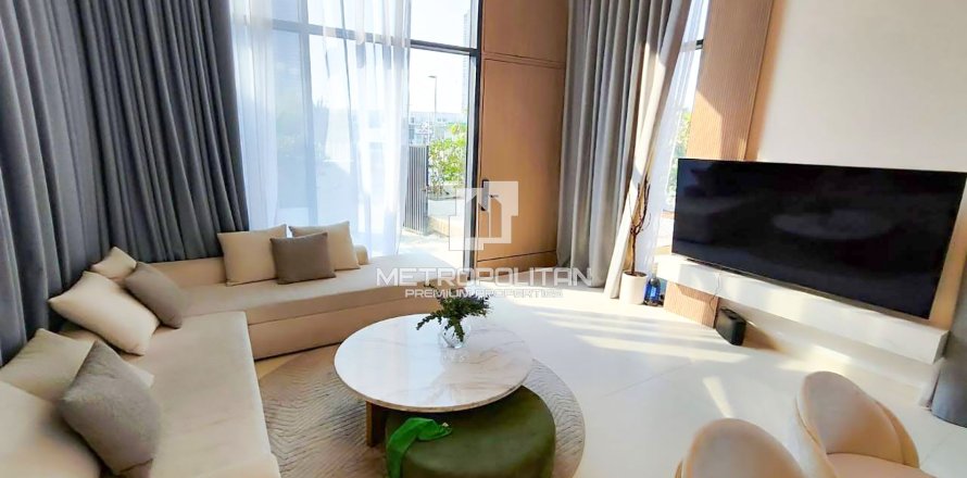 Townhouse in Jumeirah Village Circle, Dubai 4 bedrooms, 392 sq.m. № 7290