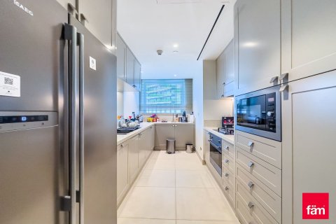 Apartment in Downtown Dubai (Downtown Burj Dubai), Dubai 2 bedrooms, 162.7 sq.m. № 7274 - photo 14