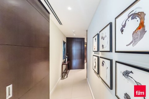 Apartment in Downtown Dubai (Downtown Burj Dubai), Dubai 2 bedrooms, 162.7 sq.m. № 7274 - photo 9