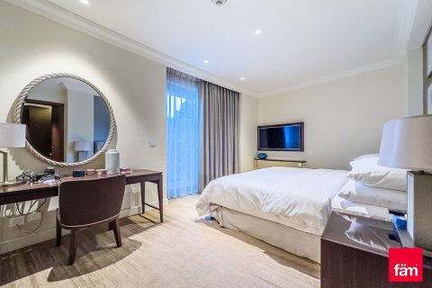 Apartment in Downtown Dubai (Downtown Burj Dubai), Dubai 2 bedrooms, 162.7 sq.m. № 7274 - photo 7