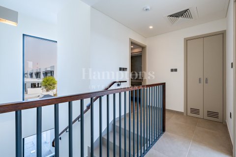 Townhouse in Sweden, The World Islands, Dubai 3 bedrooms, 177.43915582 sq.m. № 110250 - photo 6