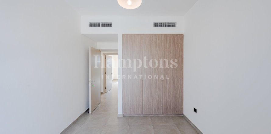 Townhouse in Sweden, The World Islands, Dubai 3 bedrooms, 177.439 sq.m. № 110250