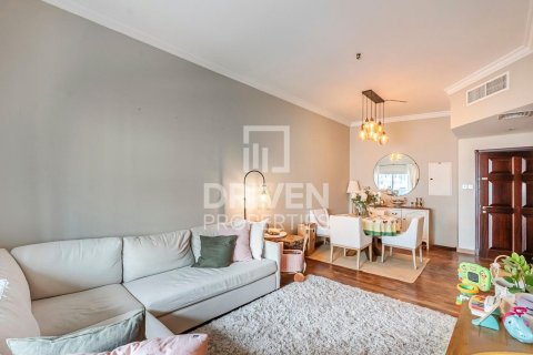 Купить квартиру в Дубай Марине, Дубай: 2 спальни, 139м², № 20099 - фото 1