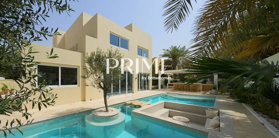 Villa en Arabian Ranches, Dubai, 5 dormitorios, 395 m², № 24346
