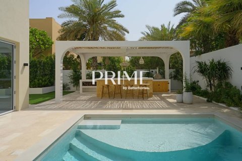 Villa en Arabian Ranches, Dubai, 5 dormitorios, 395 m², № 24346 - foto 20