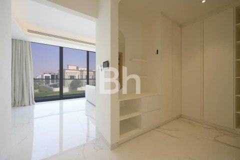 Villa en Dubai Hills Estate, Dubai, 5 dormitorios, 810 m², № 24349 - foto 4