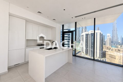 Apartment in Marquise Square Tower, Business Bay, Dubai 2 bedrooms, 142 sq.m. № 110297 - photo 11