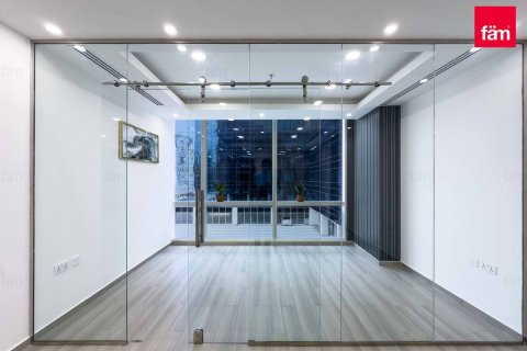 Bureau à Business Bay, Dubai, 81.7 m², № 43003 - photo 11