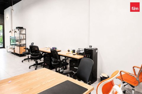 Tienda en Meydan, Dubai, 69.9 m², № 137586 - foto 11