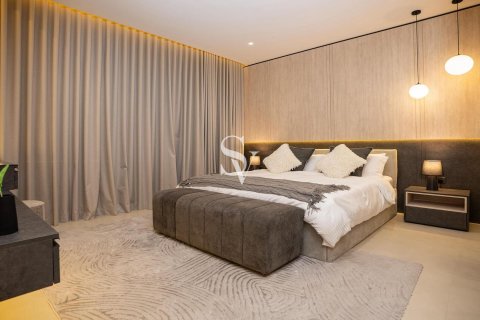 Купить квартиру в Dubai Land, Дубай: 2 спальни, 112м², № 99298 - фото 4