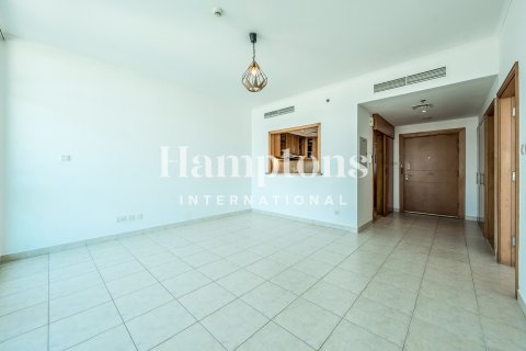 Apartment in The Views 1, The Views, Dubai 1 bedroom, 77.94561700 sq.m. № 74348 - photo 1