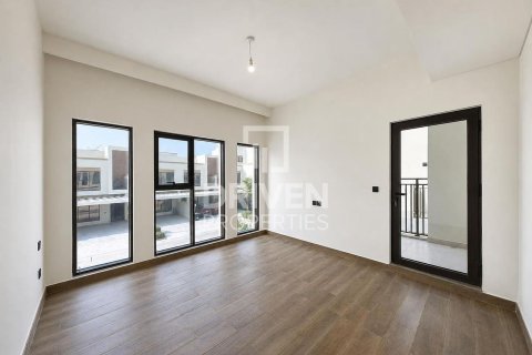 Townhouse in Damac Lagoons, Dubai 5 bedrooms, 197.98 sq.m. № 137018 - photo 7