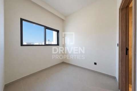 Townhouse in Damac Lagoons, Dubai 5 bedrooms, 197.98 sq.m. № 137018 - photo 18