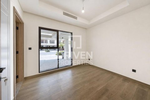 Townhouse in Damac Lagoons, Dubai 5 bedrooms, 197.98 sq.m. № 137018 - photo 10