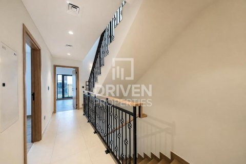 Townhouse in Damac Lagoons, Dubai 5 bedrooms, 197.98 sq.m. № 137018 - photo 13