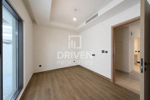 Townhouse in Damac Lagoons, Dubai 5 bedrooms, 197.98 sq.m. № 137018 - photo 9