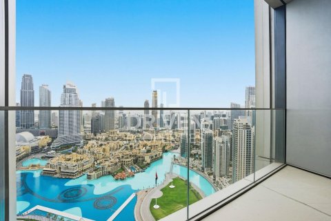 Ático en Opera District, Downtown Dubai (Downtown Burj Dubai), Dubai, 4 dormitorios, 480.87 m², № 137031 - foto 2
