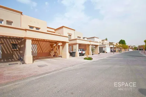Villa in The Springs, Dubai 2 bedrooms, 167 sq.m. № 61523 - photo 10