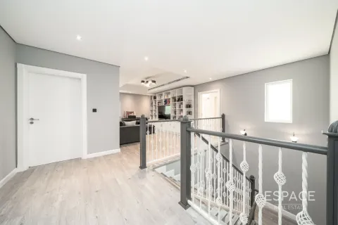 Villa in Al Furjan, Dubai 5 bedrooms, 503 sq.m. № 61527 - photo 10