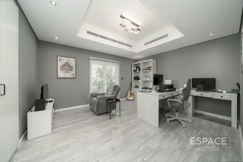 Villa in Al Furjan, Dubai 5 bedrooms, 503 sq.m. № 61527 - photo 14