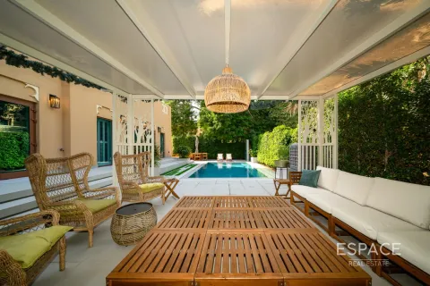 Villa in Al Furjan, Dubai 5 bedrooms, 503 sq.m. № 61527 - photo 17