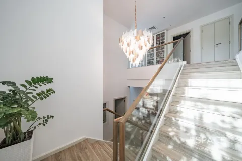 Купить виллу в Арабиан Ранчес, Дубай: 5 спален, 512м², № 61525 - фото 9