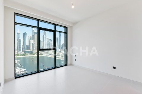 Apartment in EMAAR Beachfront, Dubai Harbour, Dubai 2 bedrooms, 109 sq.m. № 110321 - photo 14