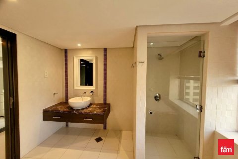 Apartment in Dubai 2 bedrooms, 151.2 sq.m. № 60395 - photo 9