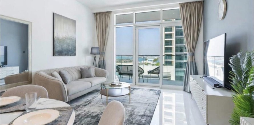 Apartamento en EMAAR Beachfront, Dubai Harbour, Dubai, 1 dormitorio, 68 m², № 99362