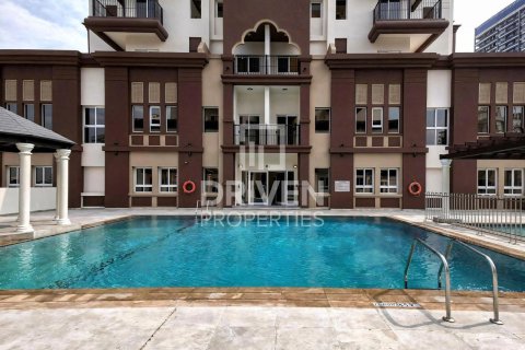 Appartement à Dubai Sports City, Dubai, 2 chambres, 133.97 m², № 129366 - photo 10
