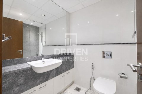 Apartment in Al Habtoor City, Business Bay, Dubai 2 bedrooms, 127.09 sq.m. № 129364 - photo 21