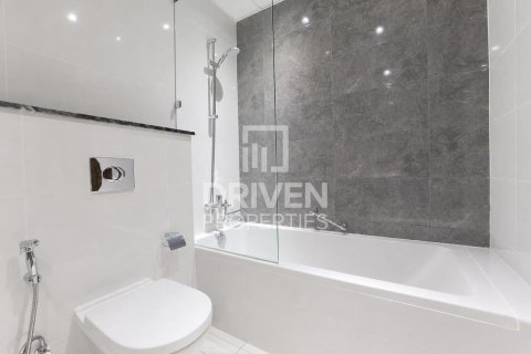 Apartment in Al Habtoor City, Business Bay, Dubai 2 bedrooms, 127.09 sq.m. № 129364 - photo 16