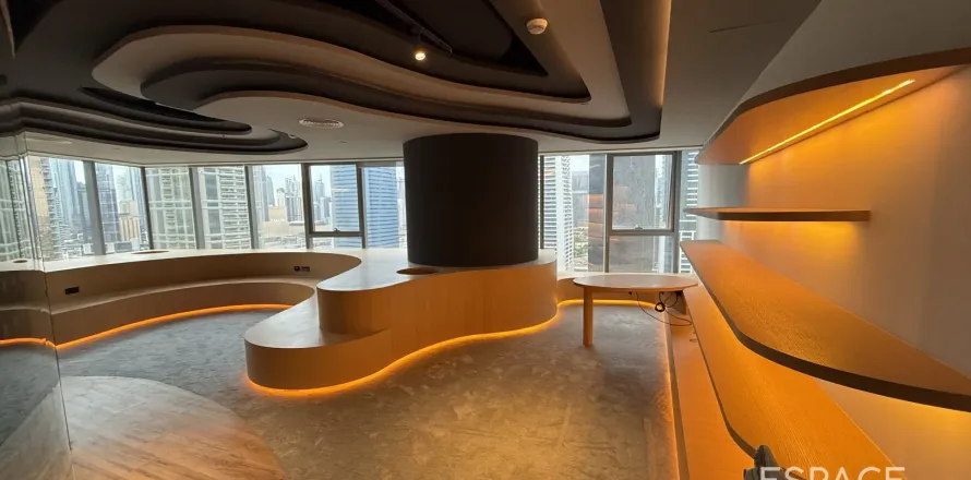 Офис в Джумейра Лейк Тауэрс, Дубай, 504м², № 78162