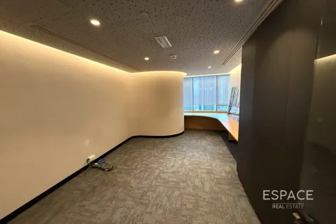 Снять в аренду офис в Джумейра Лейк Тауэрс, Дубай: 504м², № 78162 - фото 9