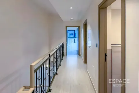 Adosado en Damac Lagoons, Dubai, 4 dormitorios, 211 m², № 78158 - foto 7