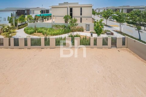 Снять в аренду виллу в Tilal Al Ghaf, Дубай: 5 спален, 688м², № 57968 - фото 18