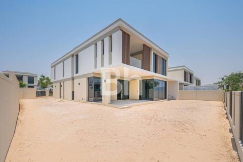Снять в аренду виллу в Tilal Al Ghaf, Дубай: 5 спален, 688м², № 57968 - фото 23