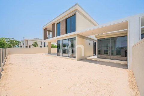Снять в аренду виллу в Tilal Al Ghaf, Дубай: 5 спален, 688м², № 57968 - фото 21