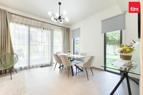 Villa à Tilal Al Ghaf, Dubai, 4 chambres, 228.6 m², № 112795