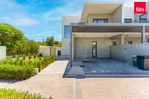 Townhouse in Dubai 4 bedrooms, 260.7 sq.m. № 112782 - photo 27