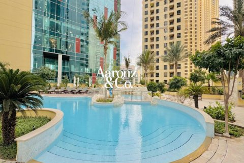 Apartment in Jumeirah Beach Residence, Dubai 3 bedrooms, 242 sq.m. № 138132 - photo 24