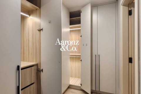 Apartment in Jumeirah Village Triangle, Dubai 3 bedrooms, 203 sq.m. № 138138 - photo 6