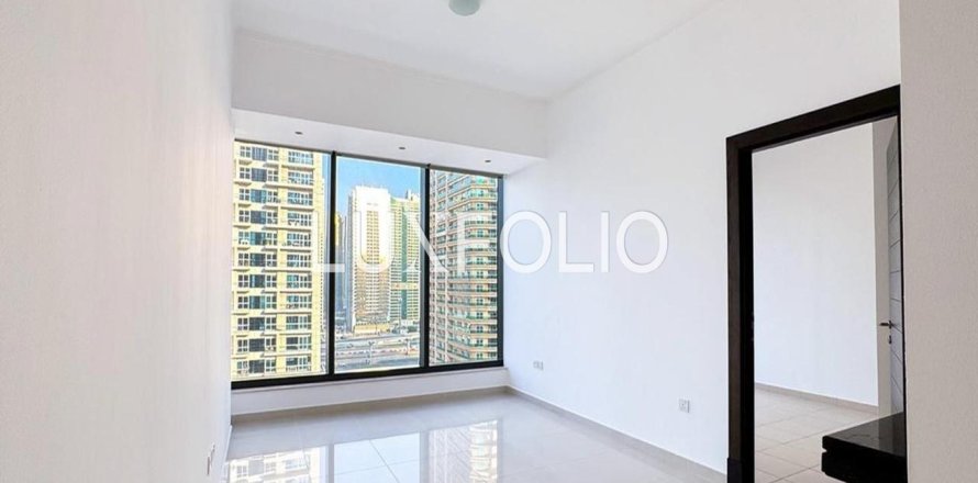 Apartamento en Silverene, Dubai Marina, Dubai, 1 dormitorio, 57 m², № 45409