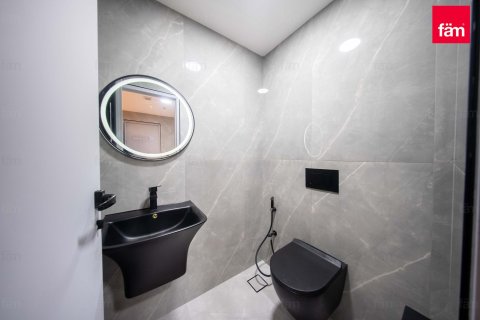 Bureau à Dubai, 163.7 m², № 84883 - photo 10