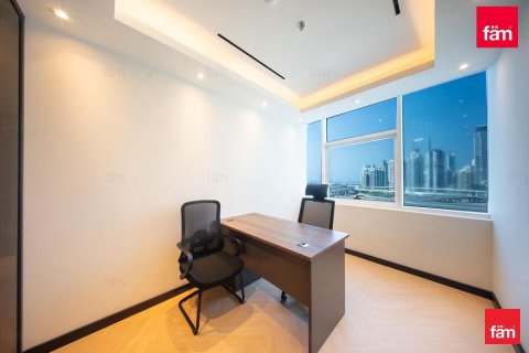 Bureau à Dubai, 163.7 m², № 84883 - photo 4